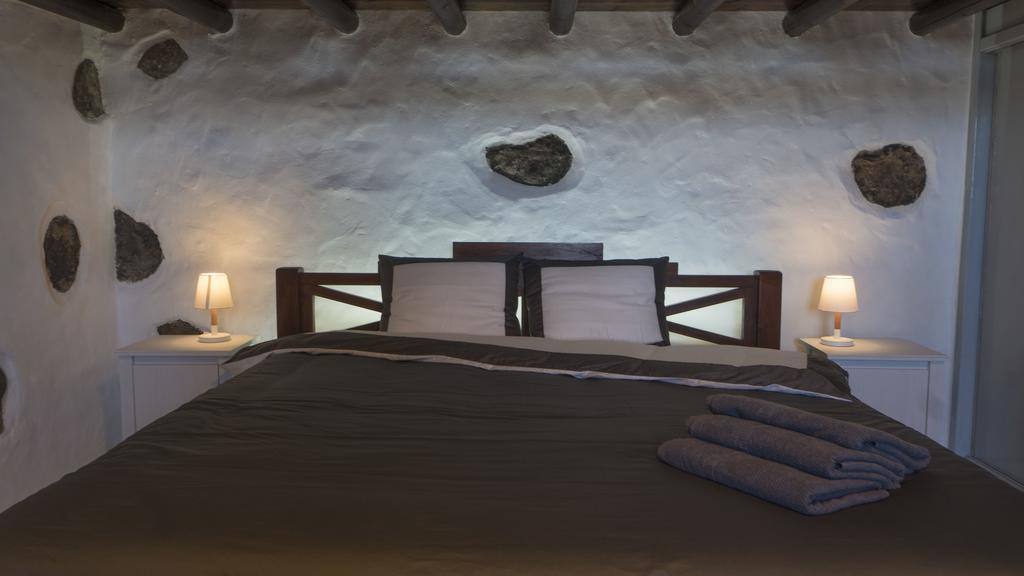 Villa With Amazing Views, Jacuzzi And Private Pool San Bartolomé Extérieur photo